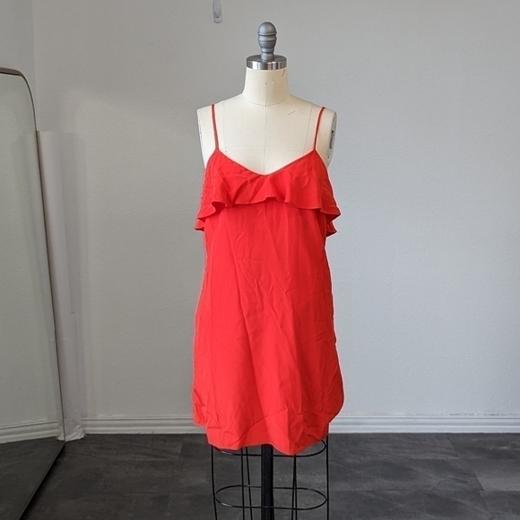 Tibi Ruffle V Neck Shift Mini Silk Dress Red 2 cocktail party summer valentines - Picture 2 of 9